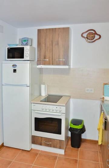 Фото номера Дом с 3 спальнями Дома для отпуска Guest House Stoyanovata Kashta - Стояновата къща г. Елена 26